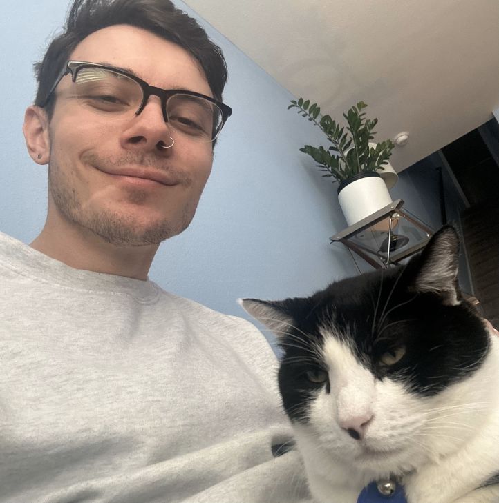 Tyler candid photo